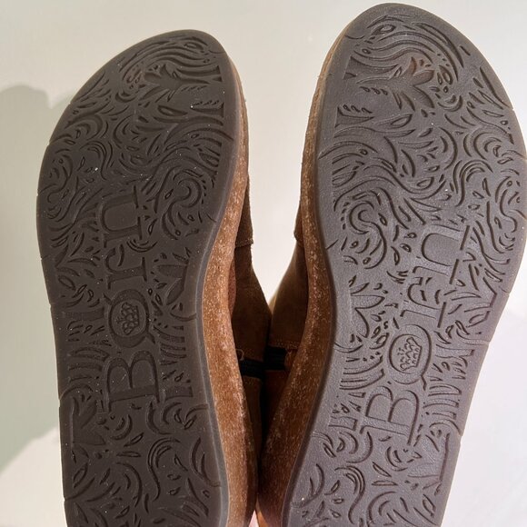 NEW Born Viana Suede Leather Wedge Ankle Bootie Women’s Sz 6.5 New w/o Box - Picture 6 of 6